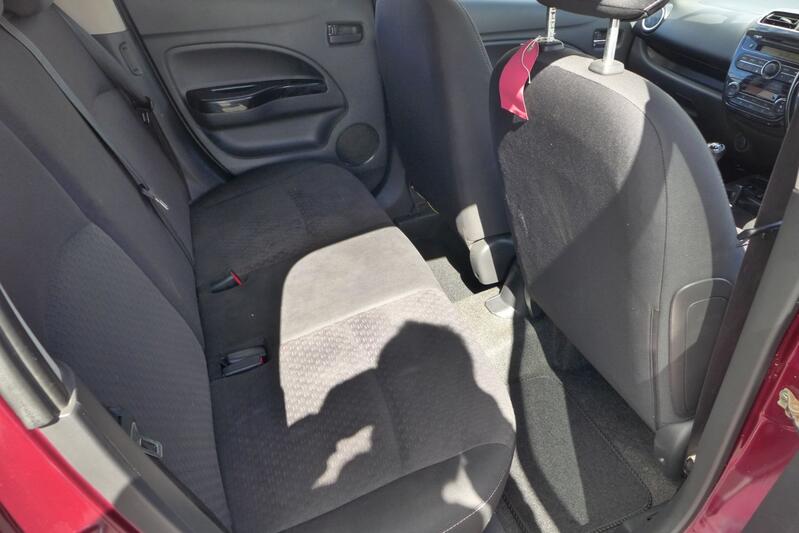 MITSUBISHI MIRAGE