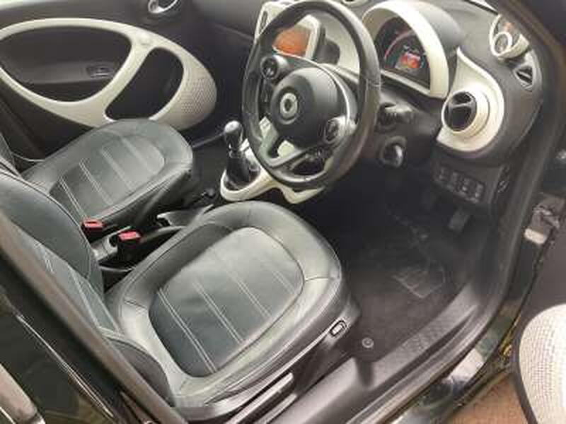 SMART FORFOUR