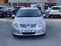 TOYOTA AVENSIS