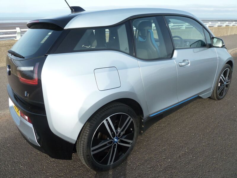 BMW I3