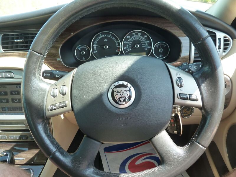 JAGUAR X-TYPE